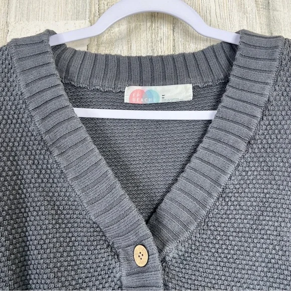 Free People Sweater Women’s Size Medium - Picture 4 of 12